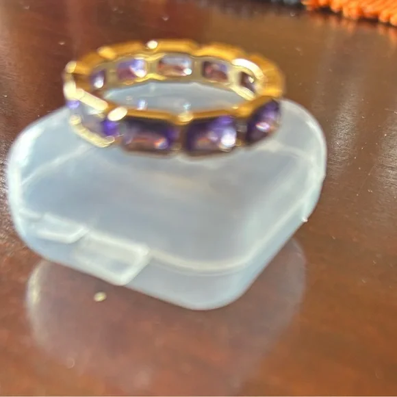Amethyst and Gold Band - Picture 2 of 5